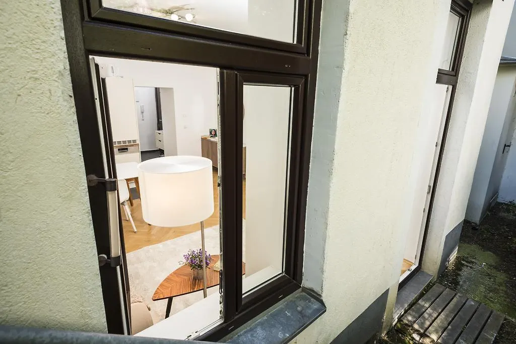Chillout Lounge Satzberg Apartment Viena 0*,  Austria